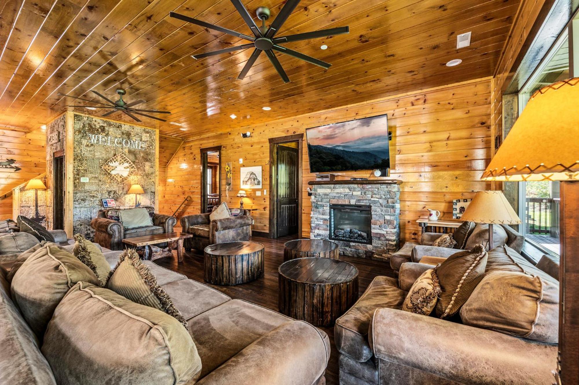 The Mighty Crabapple Manor By Stony Brook Cabins Gatlinburg Exteriér fotografie